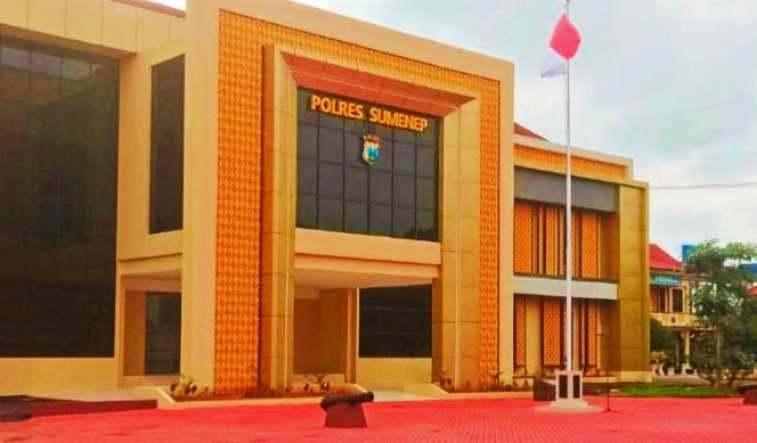 Polres Sumenep Bakal Didemo Keluarga Korban, Jika Oknum Guru Cabul SDN Kebunagung Tak Kunjung Ditangkap. (foto/ist)