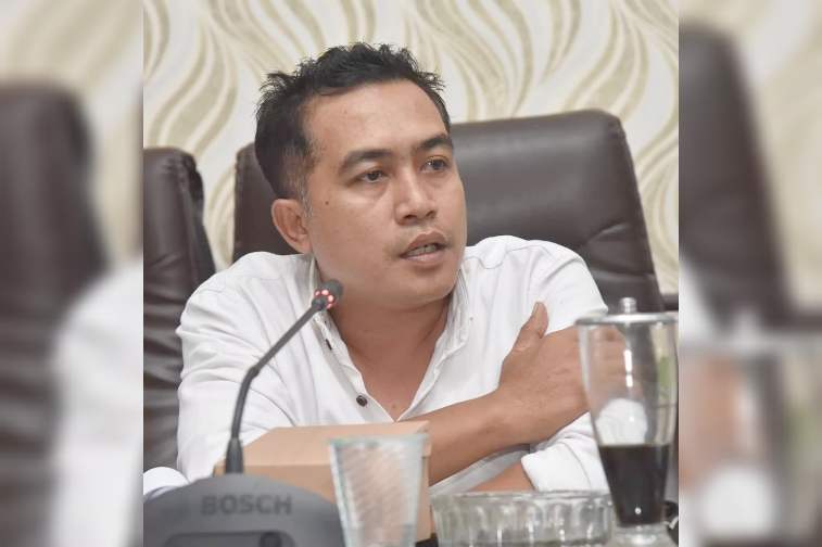 Bukti Dirut PD Sumekar Hendri Kurniawan Bukan Kaleng-kaleng, Berhasil Capai WDP Pertama. (foto/ist)