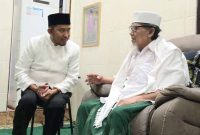 Pengasuh Ponpes Al-Qodiri Jember KH. Ahmad Muzakki Syah Restui Langkah Achmad Fauzi Wongsjudo