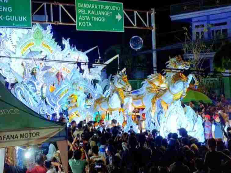 Festival Tongtong se-Madura Sukses Digelar, Bupati Sumenep Cak Fauzi Tuai Pujian