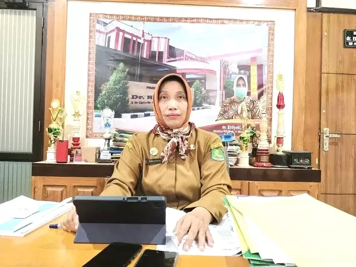 Direktur RSUD dr. Moh. Anwar Sumenep dr. Erliyati, M.Kes