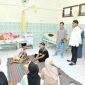 Bupati Sumenep Achmad Fauzi Wongsojudo saat mengunjungi RSUD Abuya-Kangean
