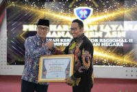 Membanggakan, Bupati Sumenep Terima Penghargaan dari BKN Berkat Layanan Penetapan NIP Terbaik