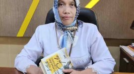 Direktur RSUD dr. H. Moh. Anwar Sumenep dr. Erliyati