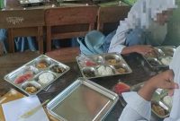 SPPG Mitra Laila Kedundung Nyeloh Kembali Disorot, Menu MBG Basi Ditemukan di Sekolah