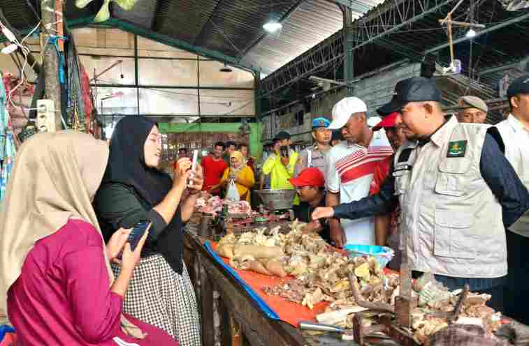 Jelang Ramadan 2026, Bupati Sumenep Turun ke Pasar Pantau Harga hingga Ketersediaan Kebutuhan Pokok Masyarakat