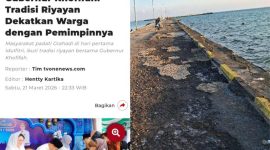 KOLASE FOTO. Gubernur Jawa Timur Khofifah Indar Parawansa memamerkan momentum seremonial di media tapi tidak peduli dengan pelabuhan Masalembu yang rusak parah mengancam nyawa yang menjadi kewenangan Pemprov Jatim