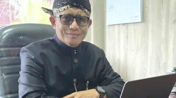 Direktur Utama BPRS Bhakti Sumekar Sumenep, Hairil Fajar