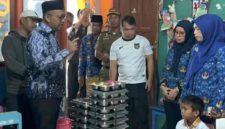 Wabup Sampang Sidak ke Sekolah Penerima MBG dan SPPG