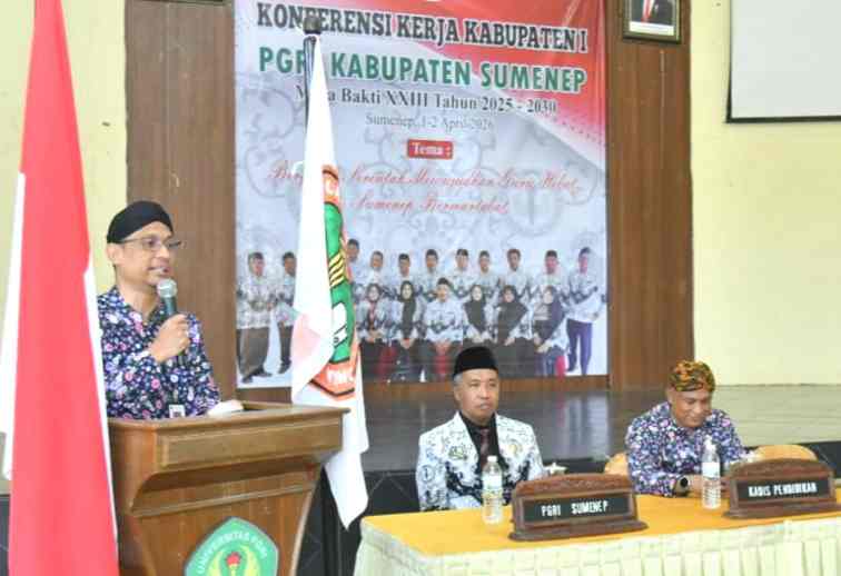 Sekda Sumenep Tekankan Pentingnya Peran Guru dalam Membangun Generasi Berdaya Saing di Konkerkab PGRI