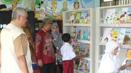 BPRS Bhakti Sumekar Dukung Literasi Siswa, Perpustakaan Ramah Anak Resmi Diluncurkan di Sumenep