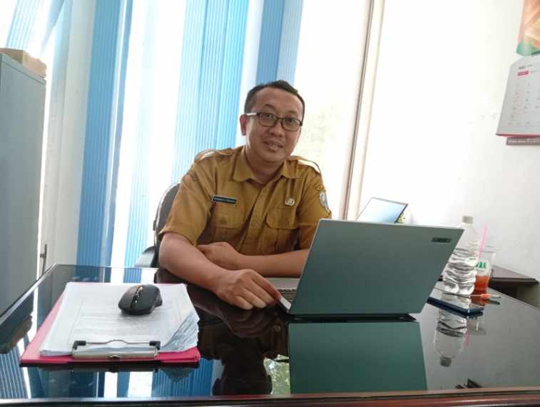 Kepala Sub Bagian Keuangan Dinkes dan KB Sampang Muhammad Maman Firmansyah