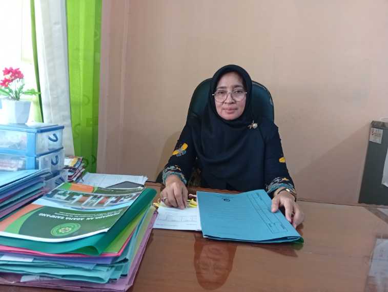 Kepala Bidang (Kabid) Pemberdayaan Perempuan dan Perlindungan Anak Dinsos Sampang, Masruhah