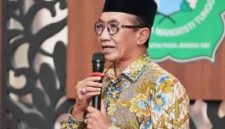 Bupati Pamekasan KH Kholilurrahman. (foto/ist)