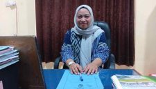 Kepala Bidang (Kabid) Pendaftaran Penduduk Dispendukcapil Sampang, Desy Damayanti
