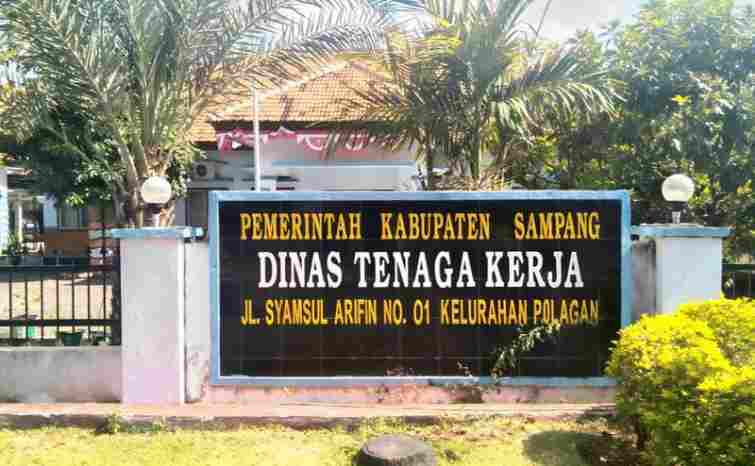 Upaya Disnaker Sampang Lindungi Warga dari Bahaya PMI Ilegal