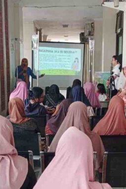 Wujud Kepedulian pada Generasi Penerus, RSUD dr. Mohammad Zyn Sampang Peringati Hari Anak Nasional Lewat Seminar