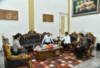 Temui Bupati Sumenep, Menhub Apresiasi Respons Cepat Penanganan Kebakaran KM Mutiara Sentosa II