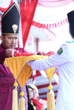 Bupati Fauzi Pimpin Penghormatan Detik-detik Proklamasi di Sumenep