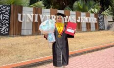Prestasi Akademik Dr. Sri Roekminiati, Lulus Program Doktor dengan IPK 4,00